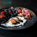 Foods - photo of breakfast food serving in plate