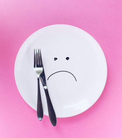 Diet - silver fork and knife on plate