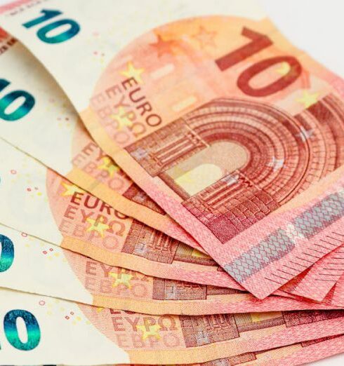 Budget - Six 10 Euro Banknotes