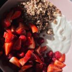 Muesli - Muesli with Yogurt and Strawberries