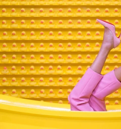 Heels - Yellow Steel Bathtub