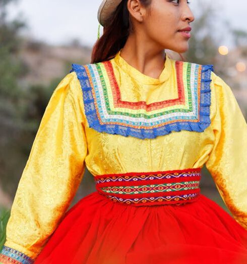 Attire - Peruvian girl with traditional dress in Cayma, Arequipa.