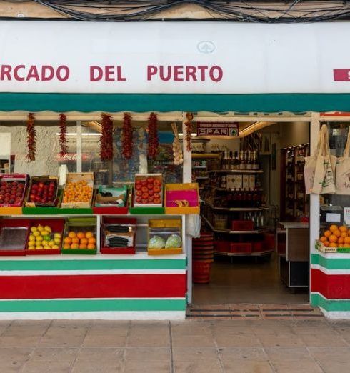 Supermarkets - Supermercado del Puerto