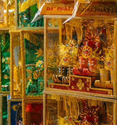 Last-Minute Gifts - Golden Decorations in a Store