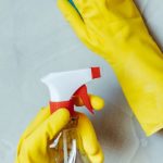 Cleaning Tips - Cleaning Walls with Sponge and Spray Bottle