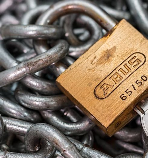 Safe - Gold-colored Abus Padlock With Key