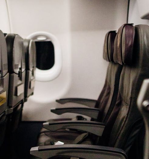 Overhead Storage - Photo of Airliner Seats